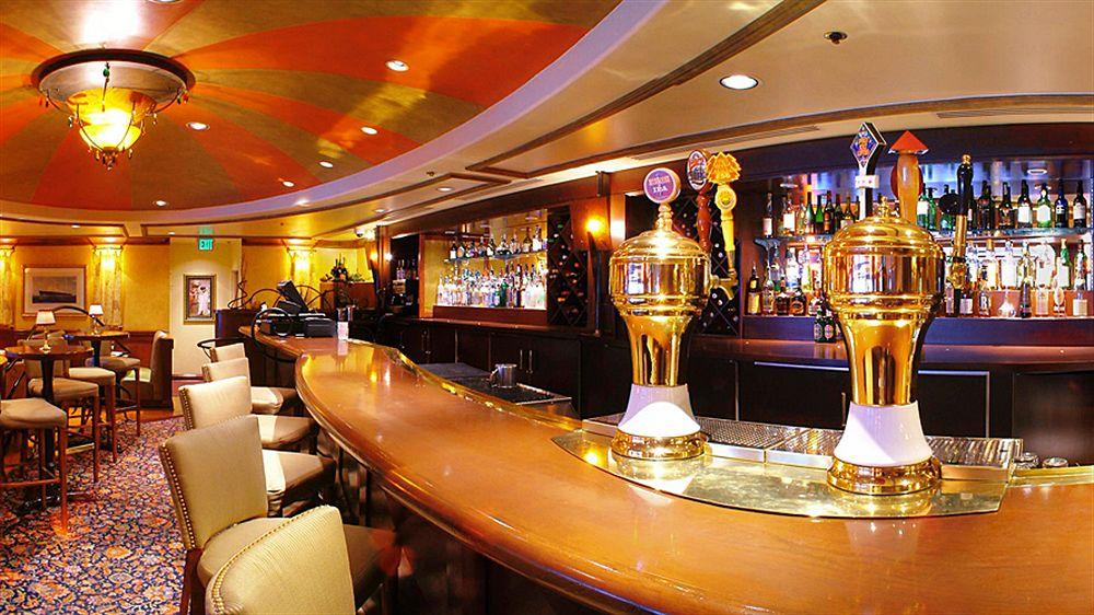 Warwick Seattle Hotel Buitenkant foto