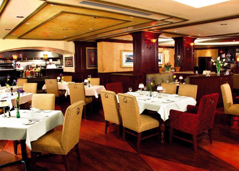 Warwick Seattle Hotel Restaurant foto